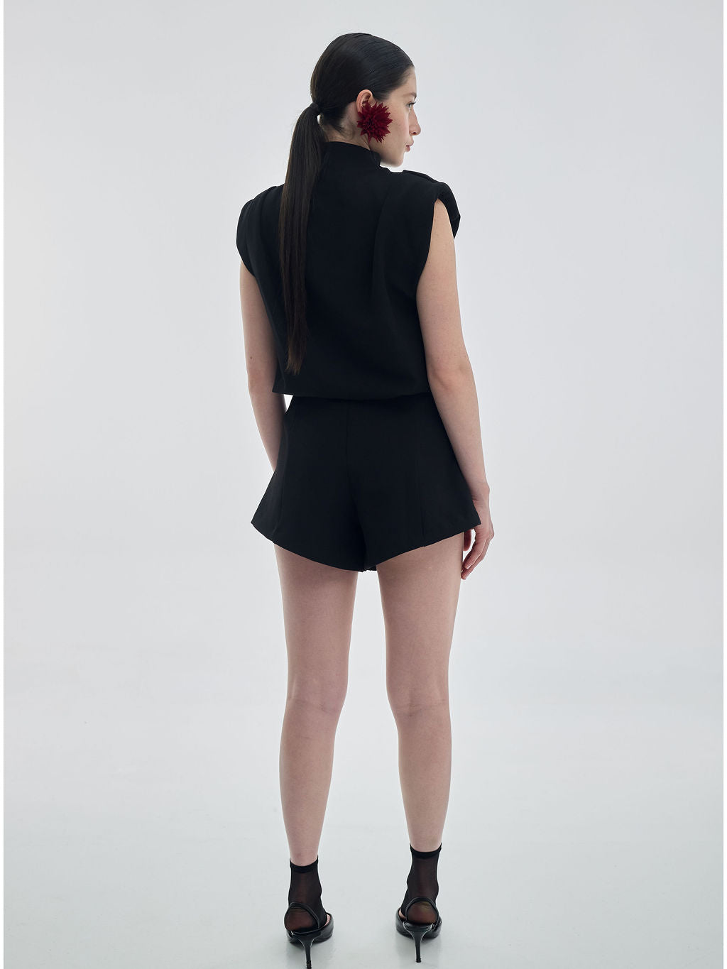 Contour Short Black